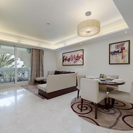 Maison Privee - Charming Apt With Sea View On The Palm Jumeirah Дубай Экстерьер фото