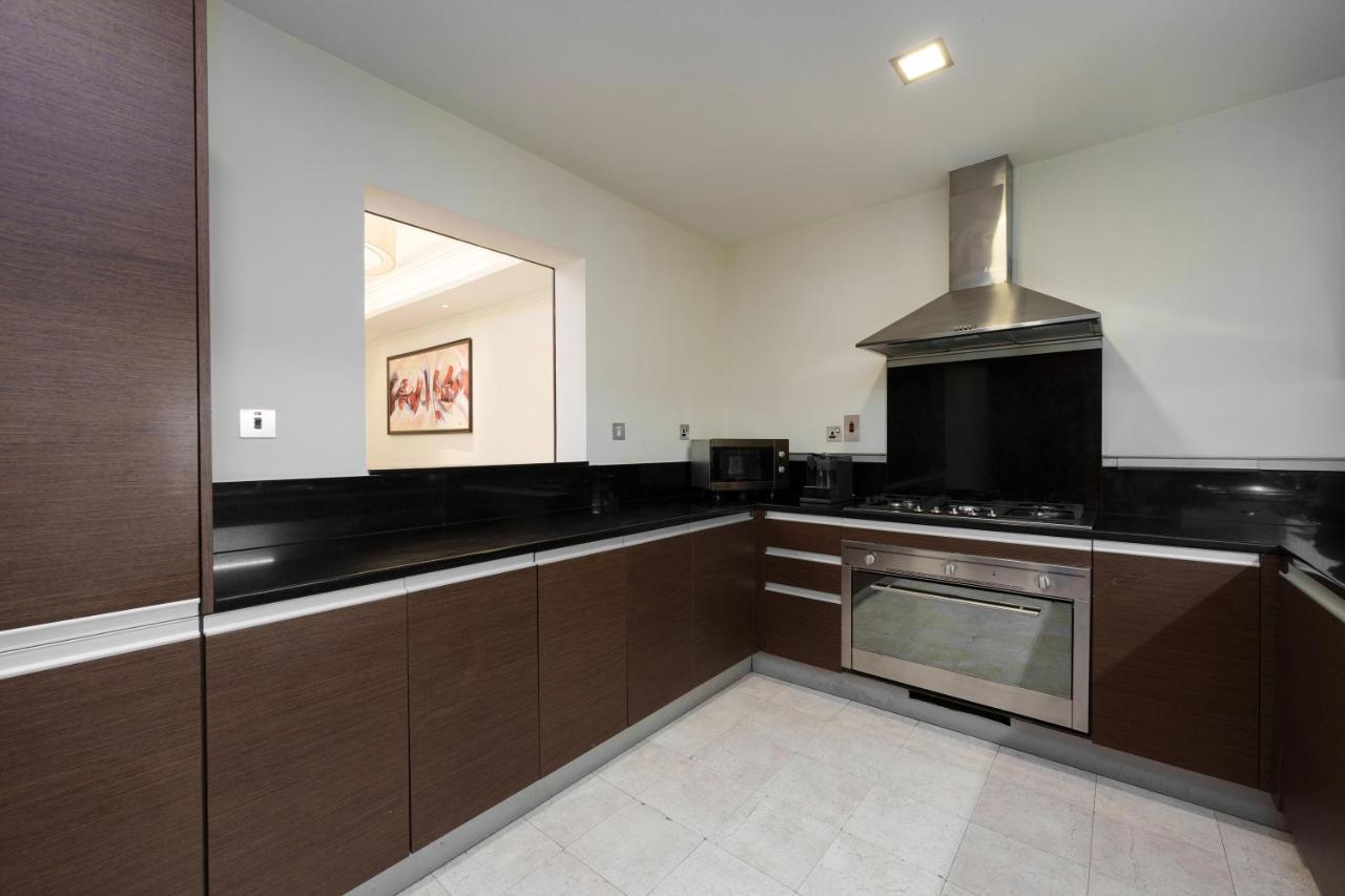 Maison Privee - Charming Apt With Sea View On The Palm Jumeirah Дубай Экстерьер фото