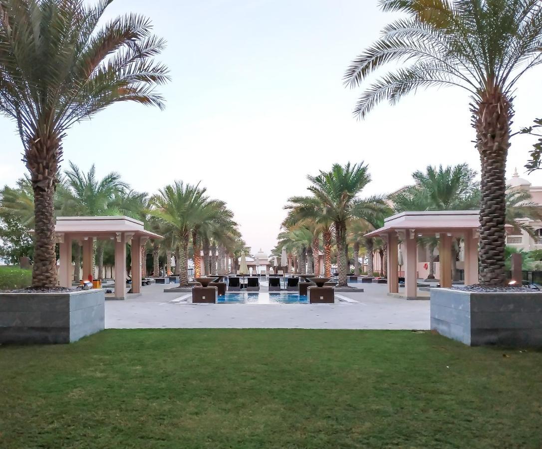 Maison Privee - Charming Apt With Sea View On The Palm Jumeirah Дубай Экстерьер фото